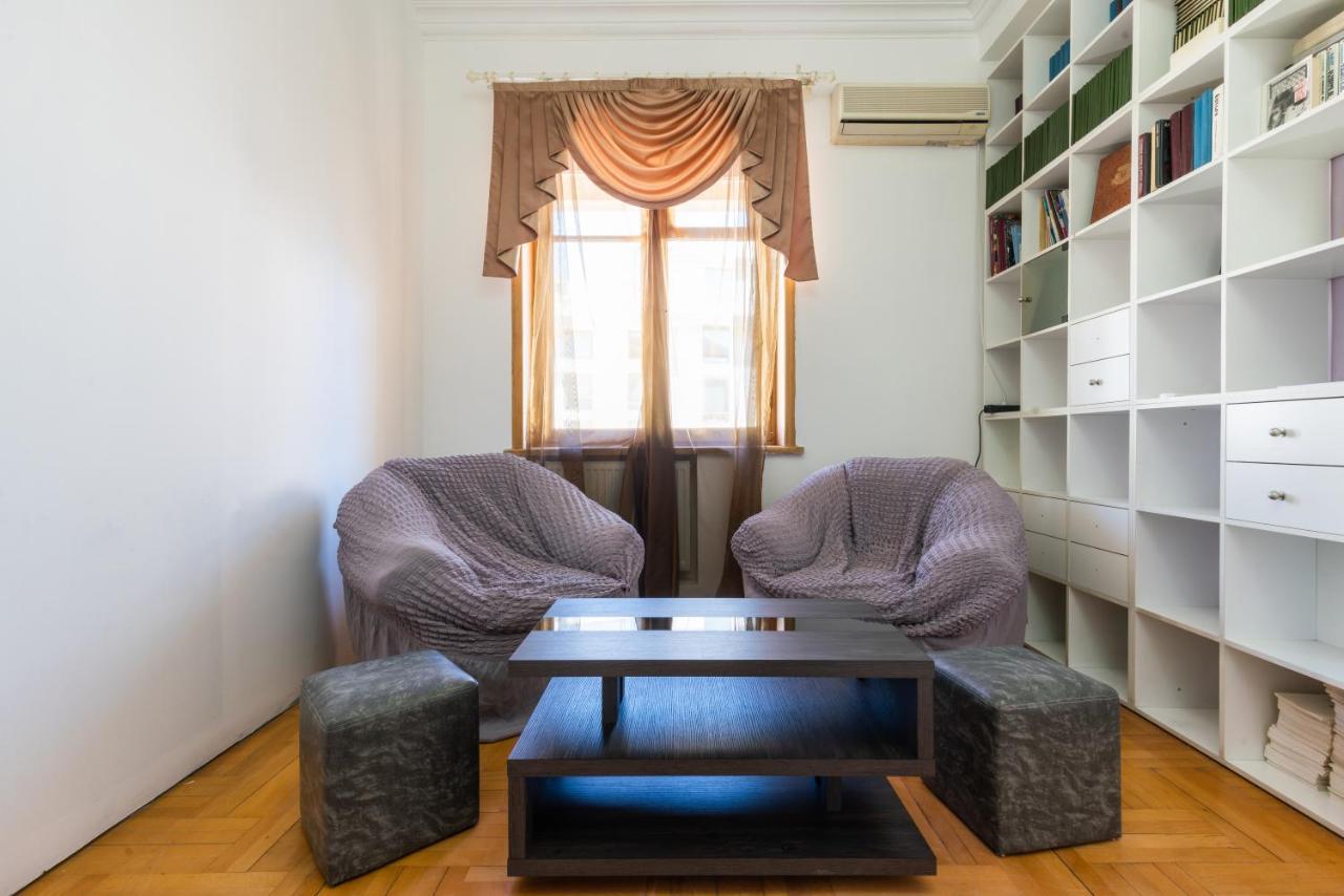 Center 4 You Hotel Tbilisi ภายนอก รูปภาพ