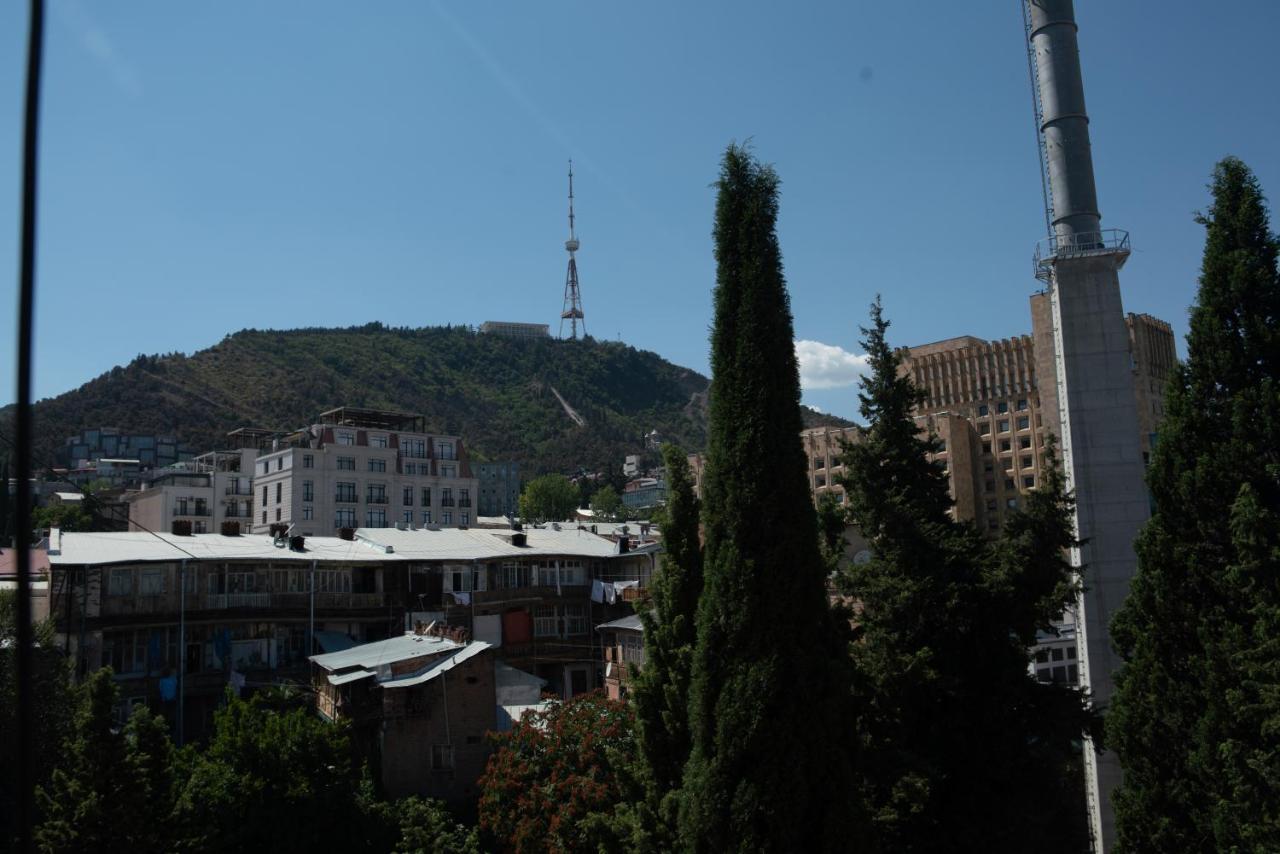 Center 4 You Hotel Tbilisi ภายนอก รูปภาพ