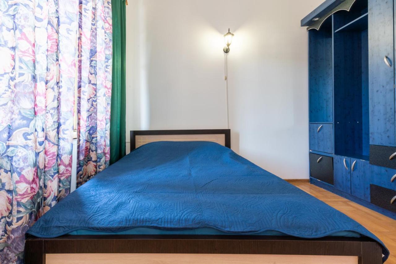 Center 4 You Hotel Tbilisi ภายนอก รูปภาพ