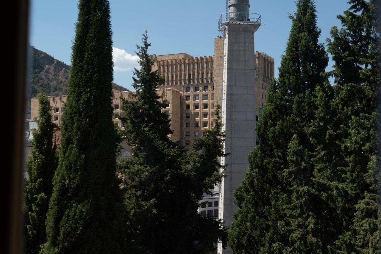 Center 4 You Hotel Tbilisi ภายนอก รูปภาพ