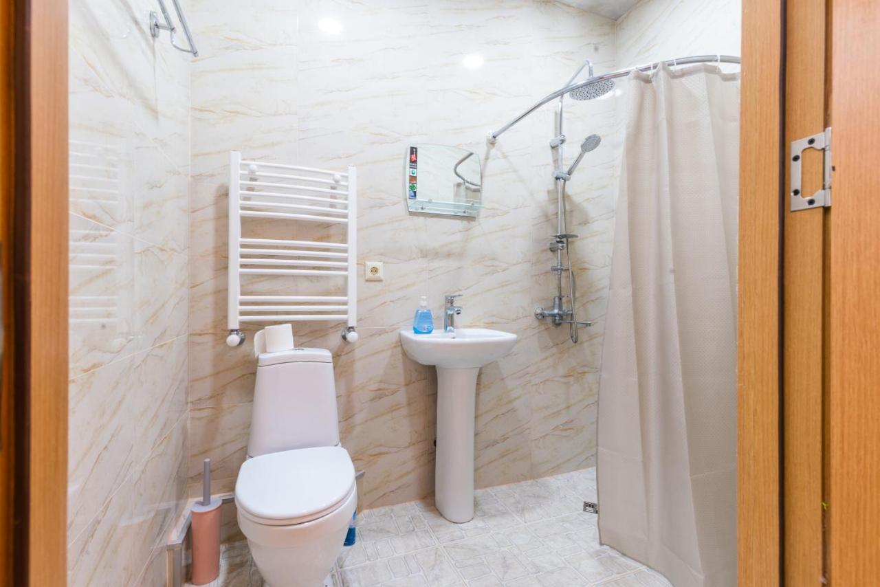 Center 4 You Hotel Tbilisi ภายนอก รูปภาพ